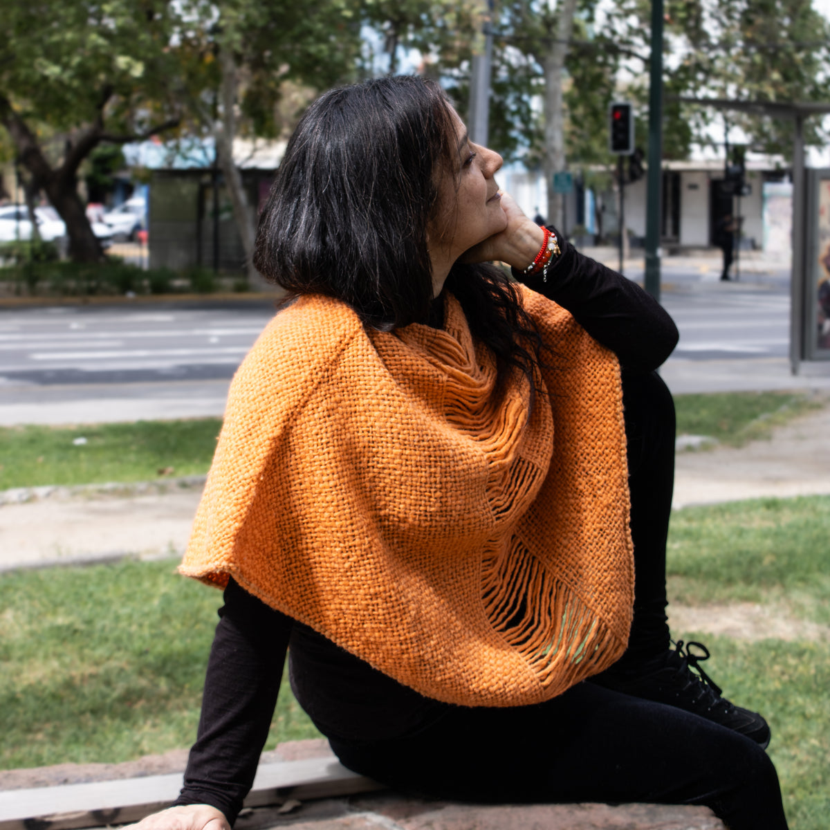 Poncho corto  Naranjo WITRAL
