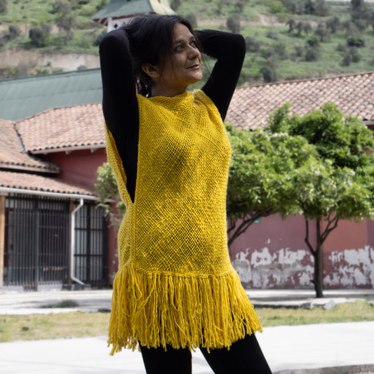 Vestido corto color Amarillo WITRAL