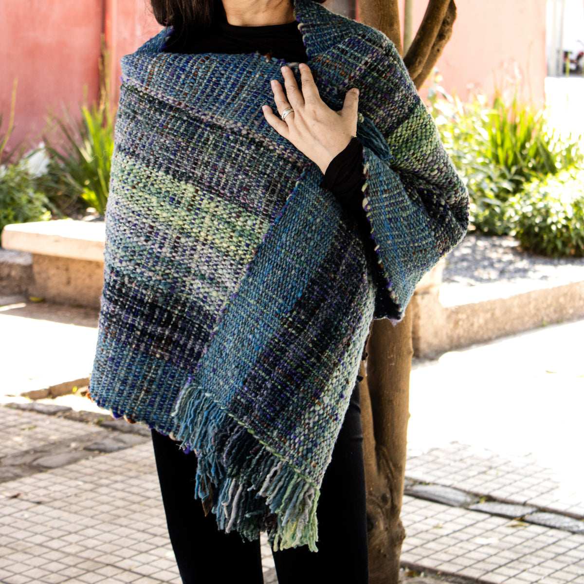 Piecera/Manta color Azul Jaspeado. Marlene Miranda Artesanía Lissaled