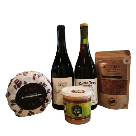 Pack La Travesía País/Cinsault-Dama Juana Pipeño-Queso Mantecoso-Merkén Picante-Miel de Ulmo.